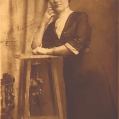 Mama lui Simion și bunica lui Mihai Toti