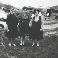 Rudele din Macedonia ale familiei Papacu