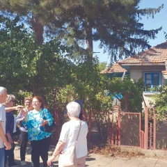 Nacu Papacu, însoțit de un grup de aromâni, în vizită la Vetren, Bulgaria, în fostele sate colonizate din Cadrilater