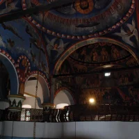 Interiorul bisericii